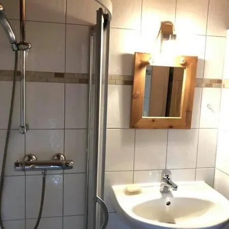 Apartment In Mit Direkter Seenaehe *