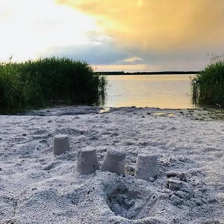 Apartment In Mit Direkter Seenaehe *