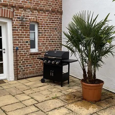 Apartment In Mit Direkter Seenaehe *